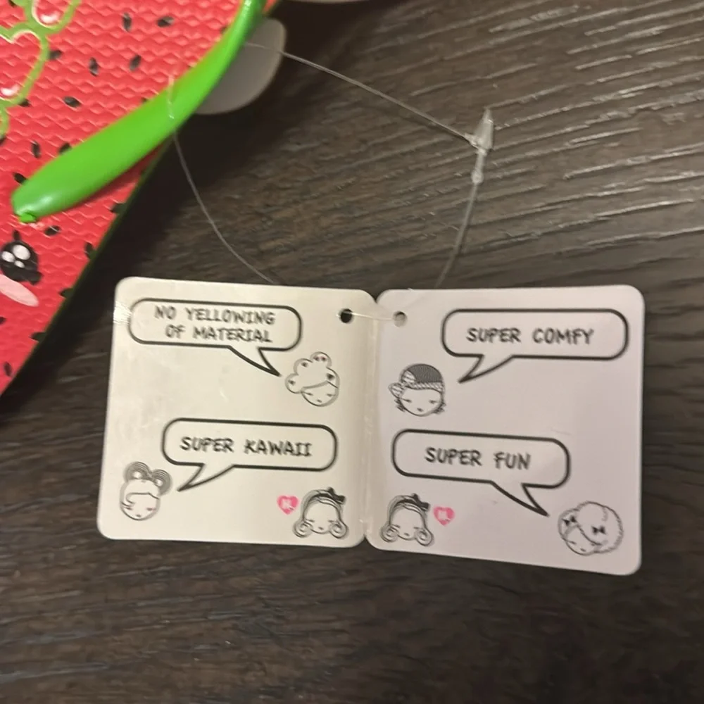 Hara Juku strawberry flip flops - Picture 2 of 6